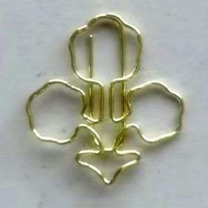 flower shaped paper clips, gold paper clips